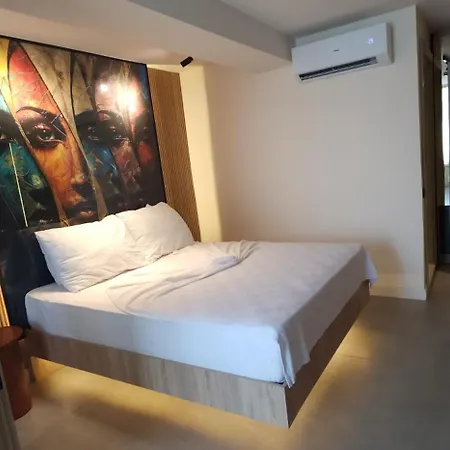 Sulara Exclusive Lounge Bistro 3* אנטליה