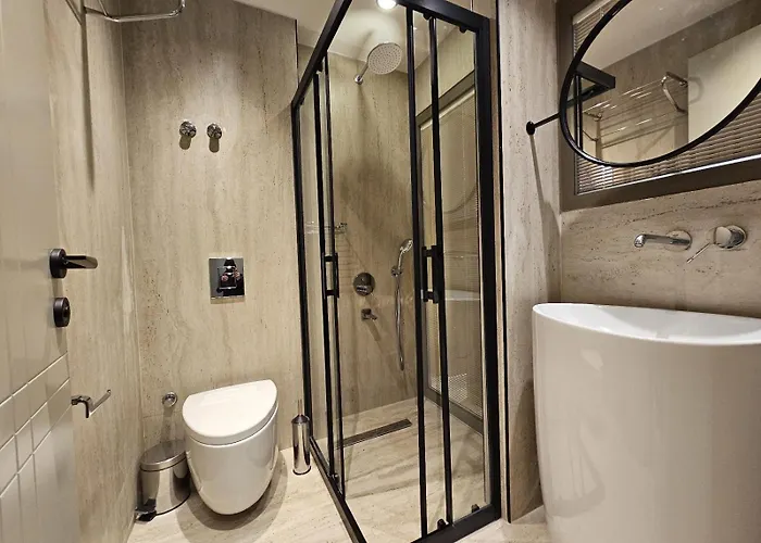 Sulara Exclusive Lounge Bistro